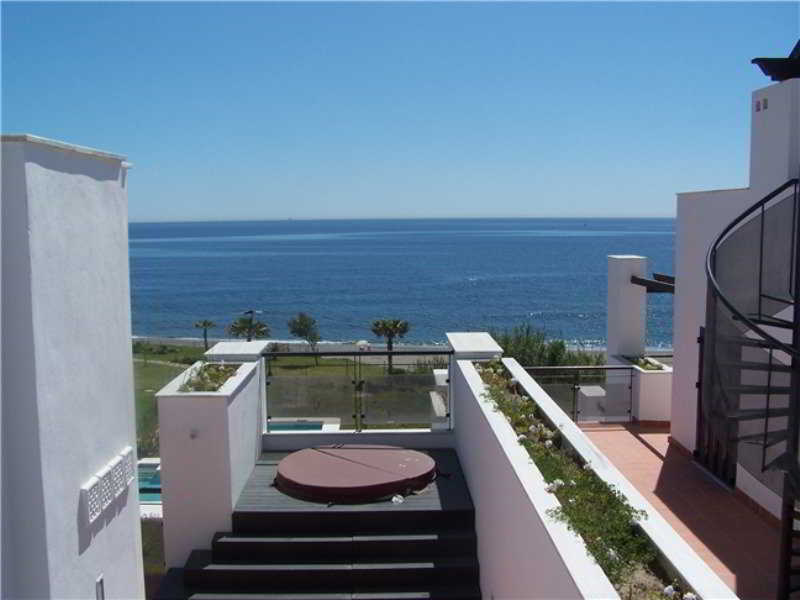 Albayt Beach Casares Extérieur photo